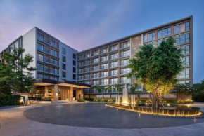 Отель The Park Nine Hotel&Serviced Residence Suvarnabhumi  Лат Крабанг